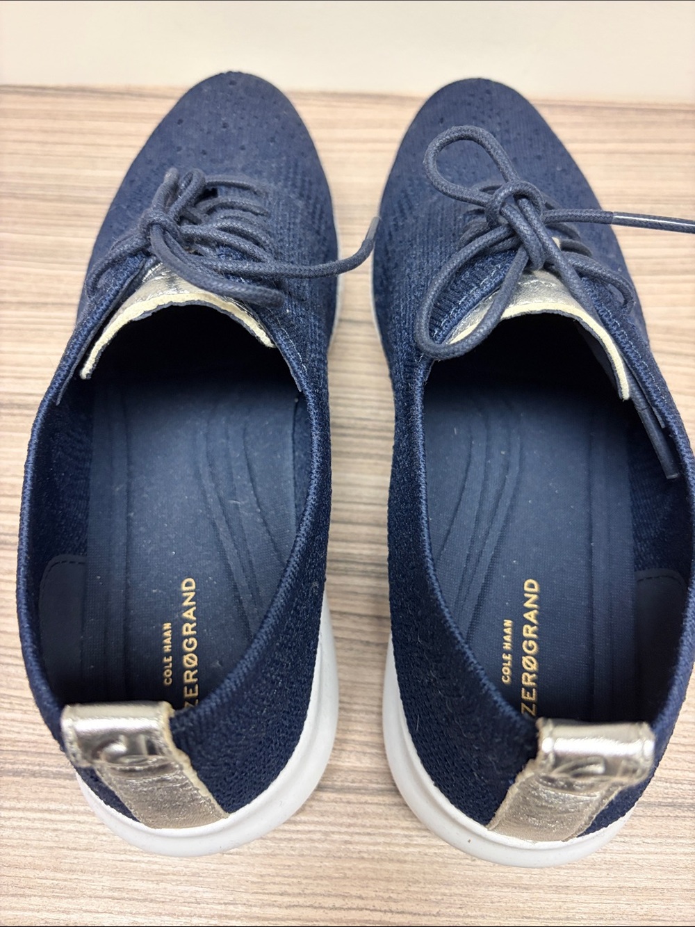 Cole Haan Women's 2.ZEROGRAND Stitchlite Oxford Sneaker Size 9 - Picture 3 of 7